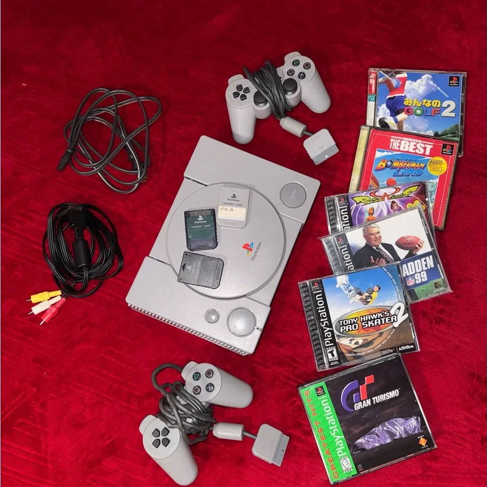 Sony PlayStation 1 Original Complete In Box Set Bundle With Games & Memory Cards